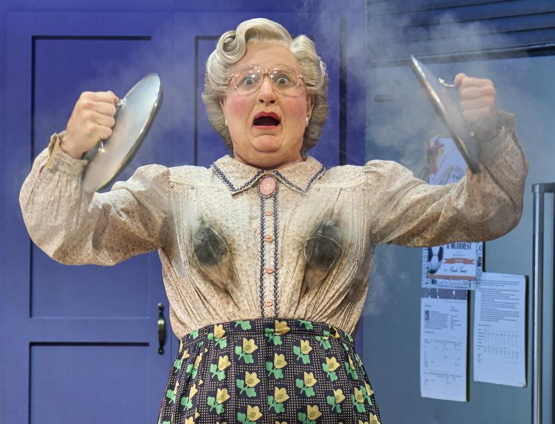 Mrs Doubtfire, Shaftesbury Theatre review - bold musical makeover for a ...